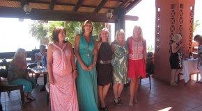 Women in Business Spain toast 10 year anniversary at Tikitano